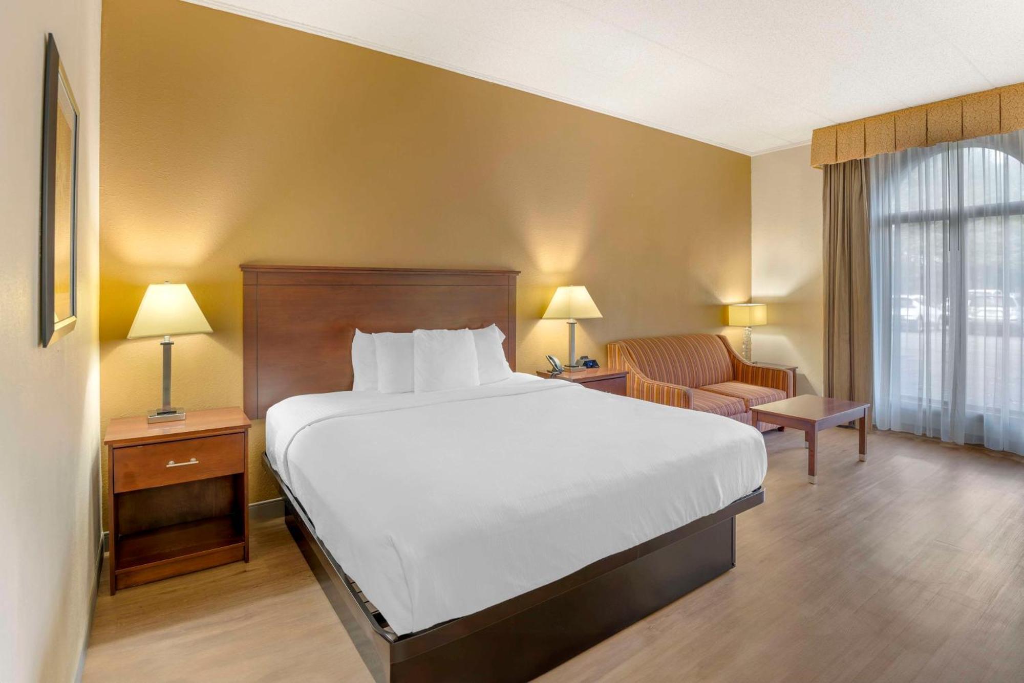 Best Western Plus Governor'S Inn Richmond Midlothian Exterior foto