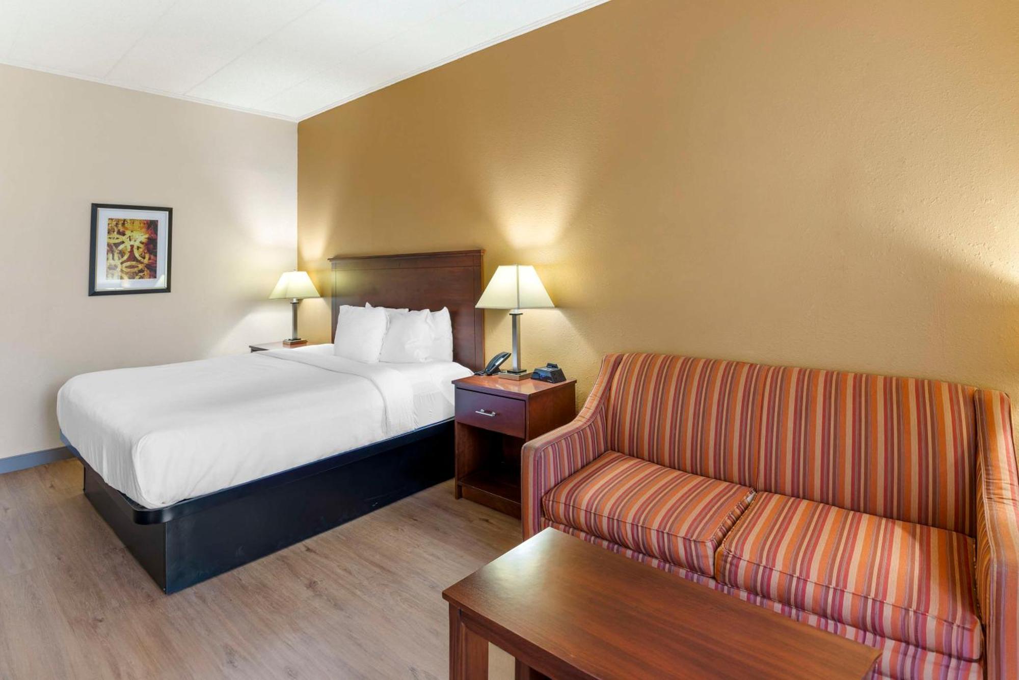 Best Western Plus Governor'S Inn Richmond Midlothian Exterior foto